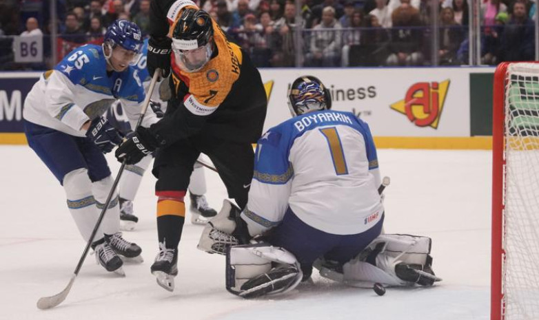 Казахстан потерпел разгромное поражение в пятом матче на ЧМ-2024 по хоккею