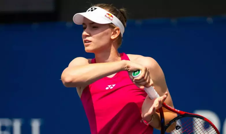 Елена Рыбакина одержала уверенную победу в первом матче 2024 года