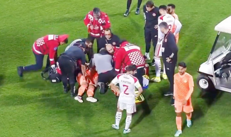 Футболист потерял сознание во время финального матча Кубка звезд в Катаре
