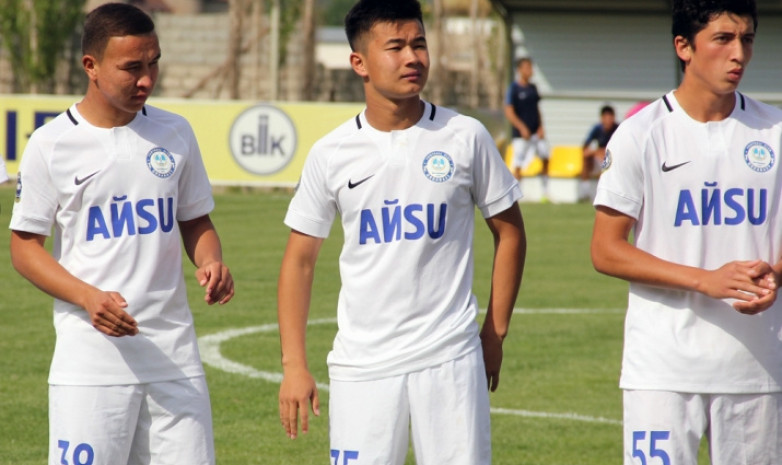 Казахстанский футболист готовится к переходу в российский клуб
