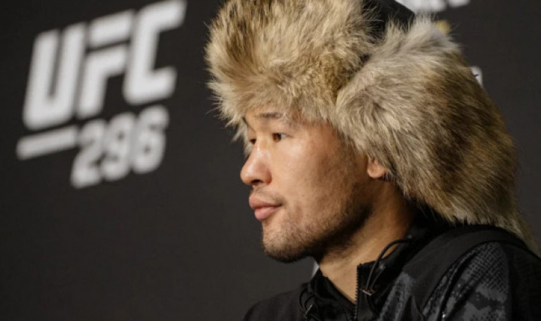 Казахстанцы "атаковали" топ-бойца UFC после его слов о Шавкате Рахмонове