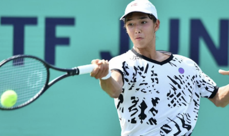 16-летний казахстанский теннисист вышел в 1/8 финала Australian Open