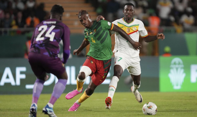 Сборная Камеруна одержали победу над Гамбией и вышли в плей-офф