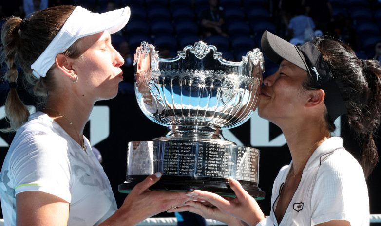 Су-Вэй Се и Элиза Мертенс стали чемпионками Australian Open в женском парном разряде