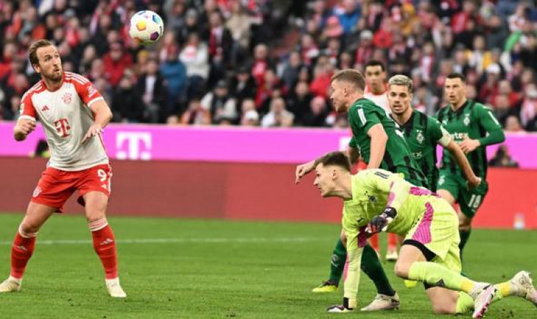 Кейн забил свой 24-й гол в Бундеслиге, помогая "Баварии" одержать победу над "Боруссией Мёнхенгладбах"