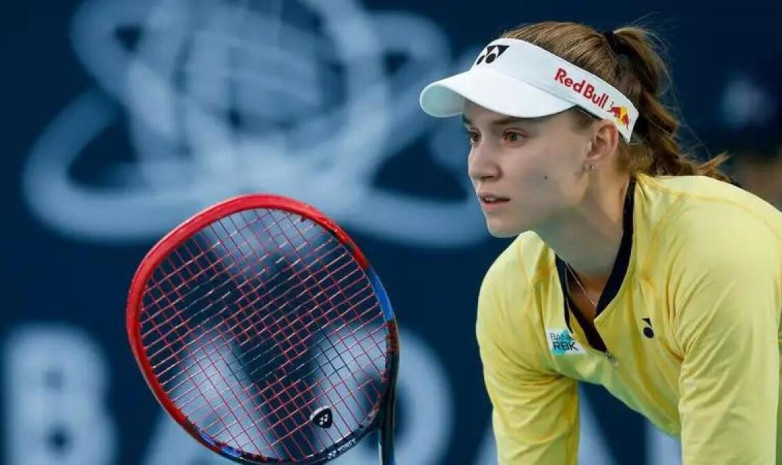 Елена Рыбакина обыгрывает  Дарью Касаткину в финале Abu Dhabi Open