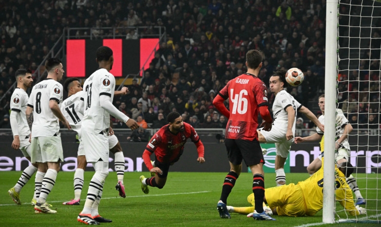 "Милан" уверенно обыграл "Ренн" в первом матче 1/16 Лиге Европы