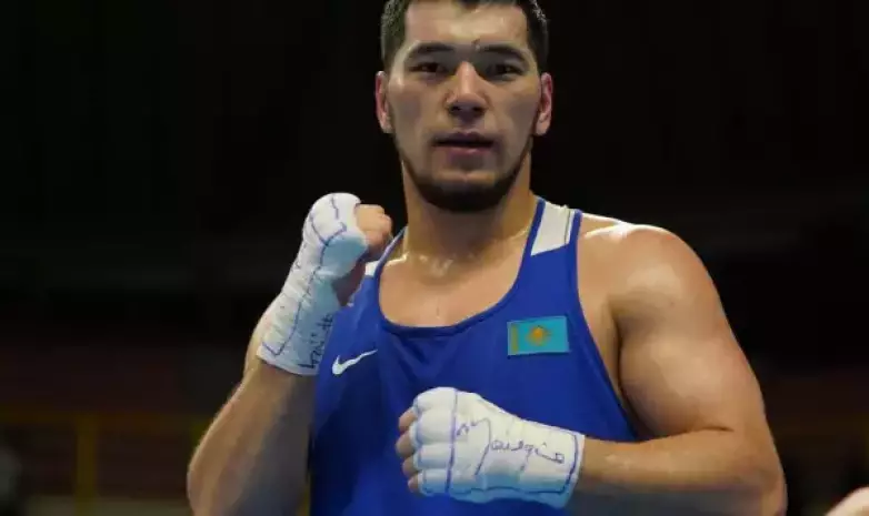 Видео боя Казахстана с нокдауном в отборе на Олимпиаду-2024