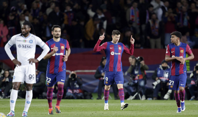 "Барселона" уверенно проходит "Наполи" и выходит в четвертьфинал Лиги чемпионов