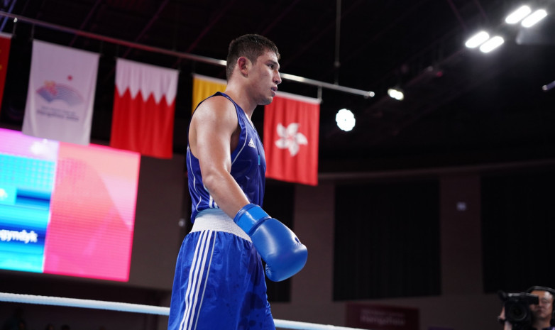 Известны соперники казахстанских боксеров в финале турнира в Баку