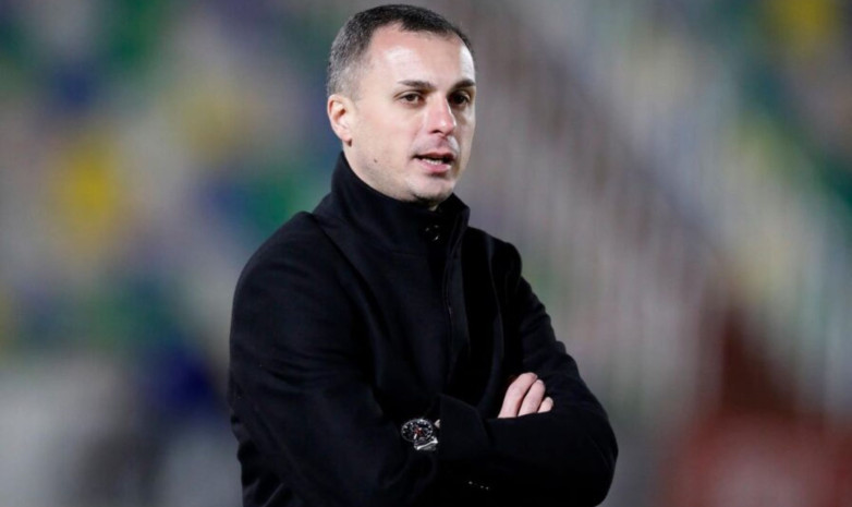 "Женис" объявил об уходе главного тренера
