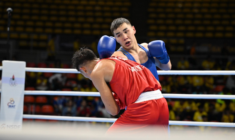 Казахстанский боксер стартовал с победы на пути в отборе к Олимпиаде-2024
