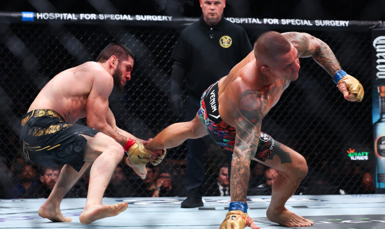 Легендарный чемпион UFC подверг критике победу Махачева над Порье