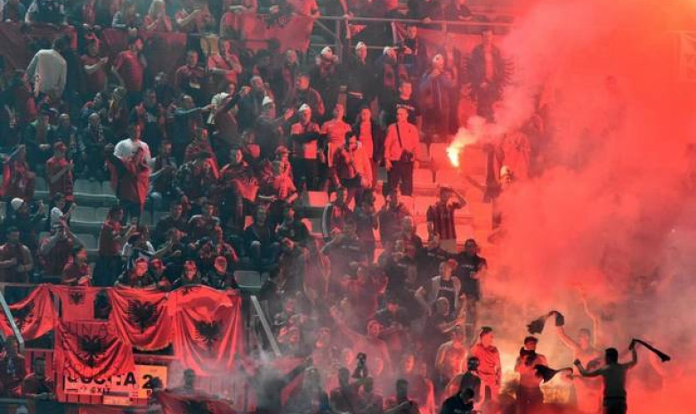 УЕФА оштрафовал сборную Албании за неподобающее поведение болельщиков на матче Евро-2024