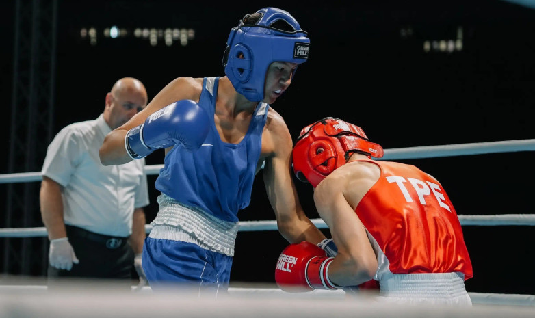 Казахстанский боксер потерпел поражение на ЧА