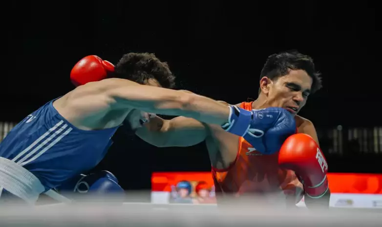 Разгромом завершился бой Казахстана за финал ЧА-2025 по боксу
