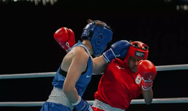Разгромом обернулся бой Казахстана на историческом ЧА по боксу