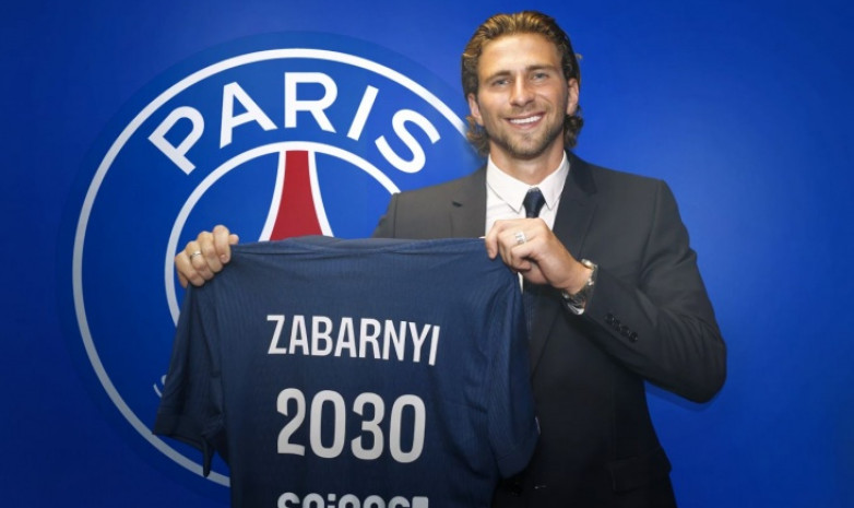 ПСЖ официально объявил о переходе украинца