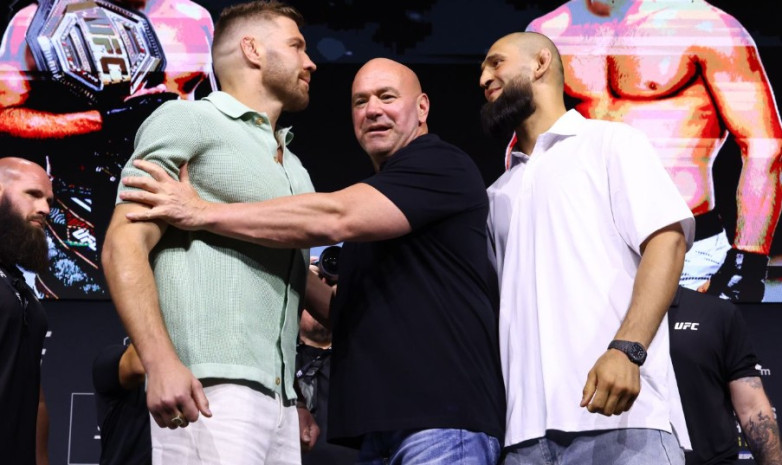 Где смотреть бой Чимаева и Дю Плесси? Прямая трансляция титульного поединка UFC 319