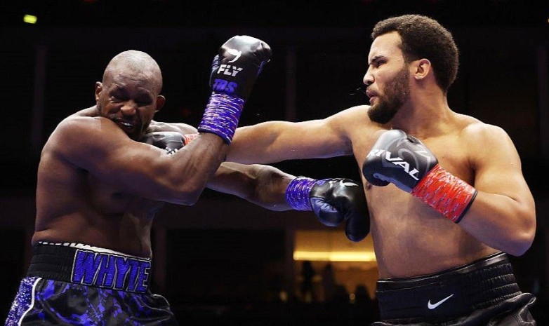 Восходящая звезда хэвивейта молниеносно нокаутировал соперника. Видео