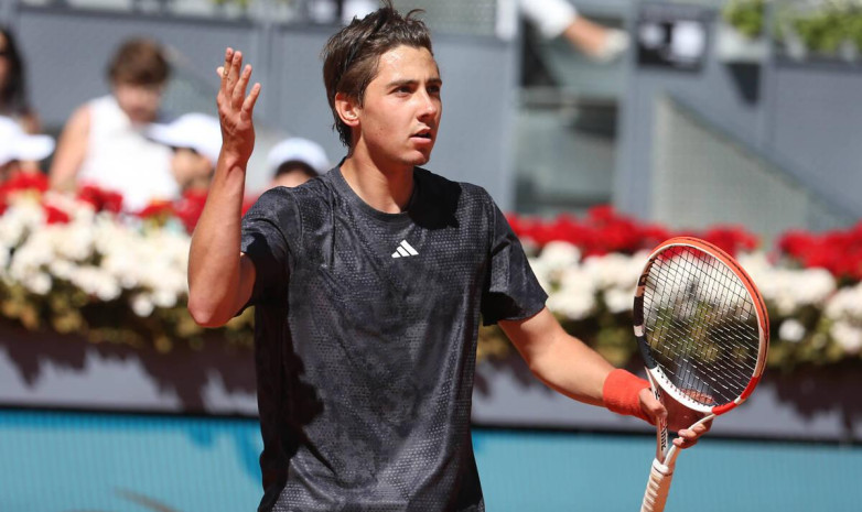 Казахстанский теннисист проиграл в финале из-за травмы