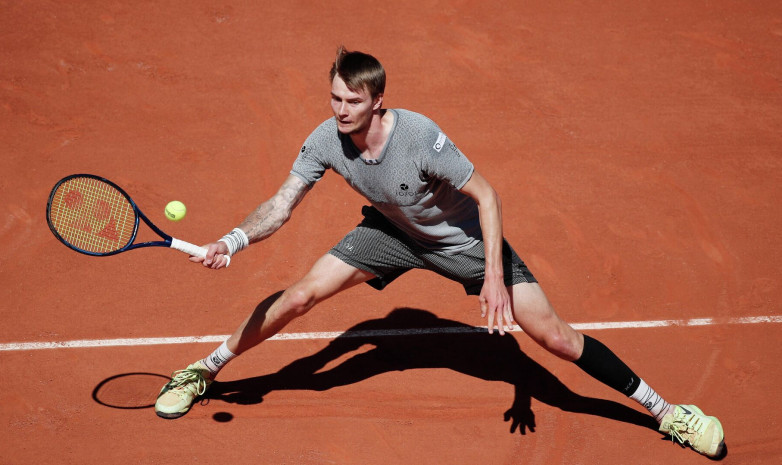 Казахстанские теннисисты обновили свои позиции в ATP