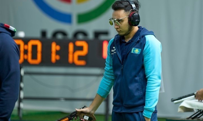 Казахстанец стал четвёртым в финале чемпионата Азии по пулевой стрельбе