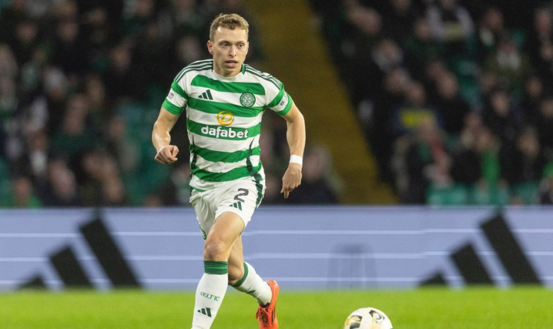 Футболиста унесли на носилках в матче "Селтик" — "Кайрат"