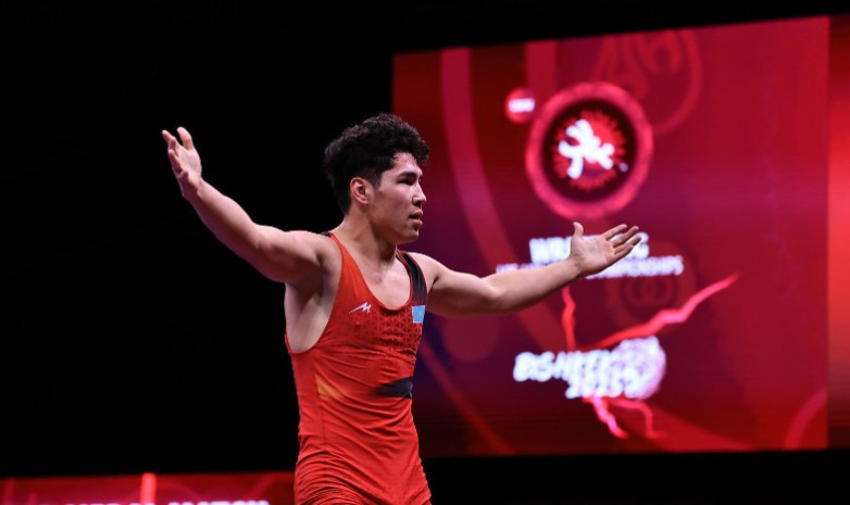 Казахстанец вышел в полуфинал чемпионата мира по греко-римской борьбе
