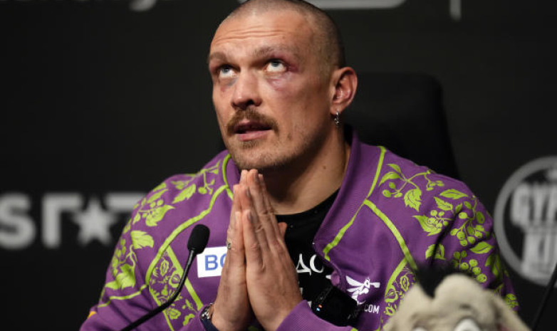 Александра Усика "избили" во время спарринга