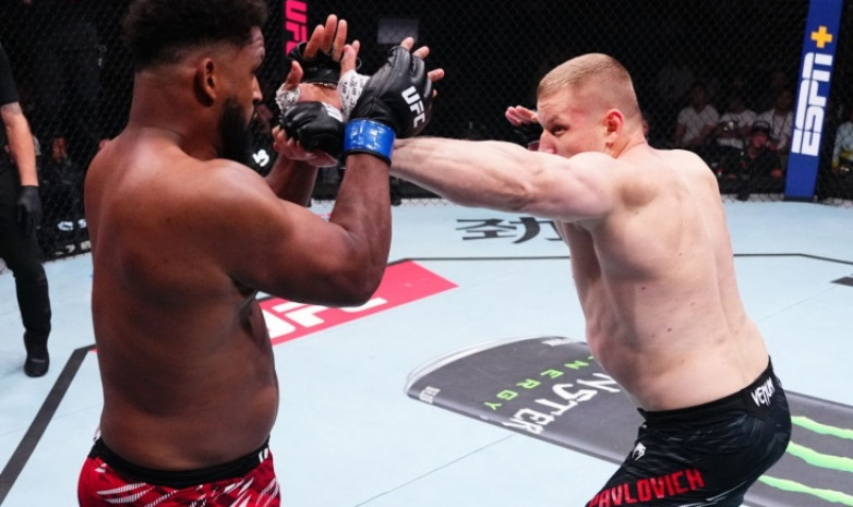 Видео полного боя UFC: Сергей Павлович - Вальдо Кортес-Акоста