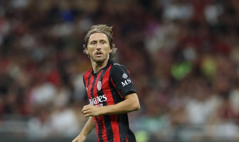 Модрич дебютировал в Серии А в 39 лет, установив рекорд