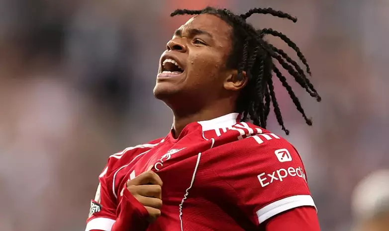 16-летний форвард спас "Ливерпуль" голом на 100-й минуте в АПЛ