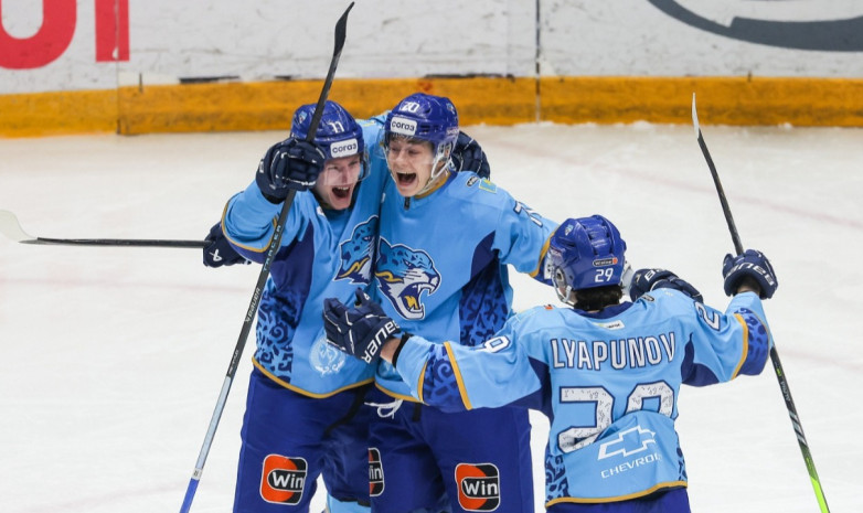 "Барыс" уступил клубу ВХЛ на старте престижного турнира
