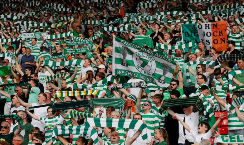 Фаната "Селтика" оштрафовали через 30 секунд после прилета в Казахстан