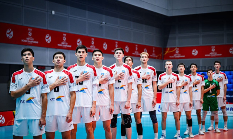 Сборная Казахстана сыграла за выход в четвертьфинал чемпионата мира