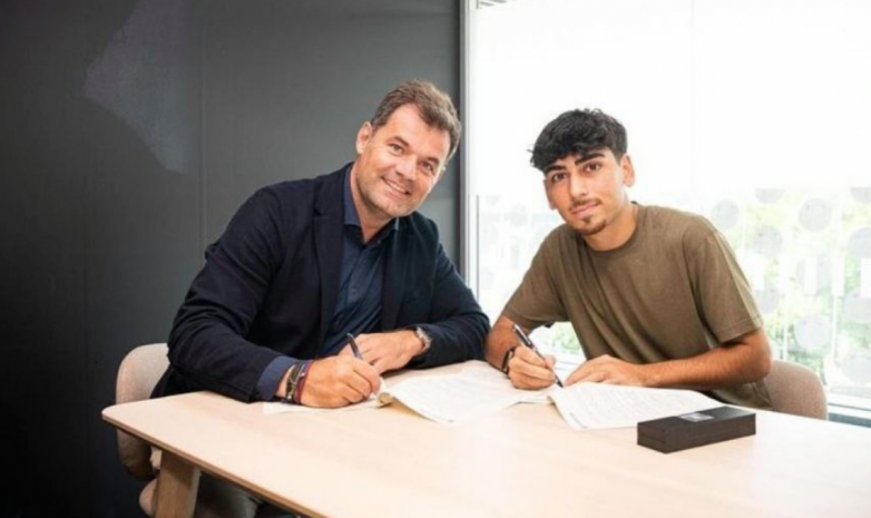 "Барселона" оформила трансфер игрока сборной Азербайджана