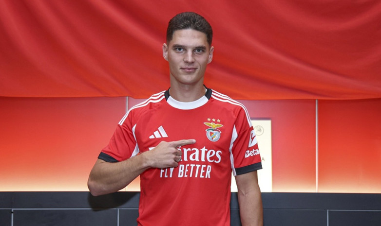 "Бенфика" подписала игрока сборной Украины за 32 миллиона евро