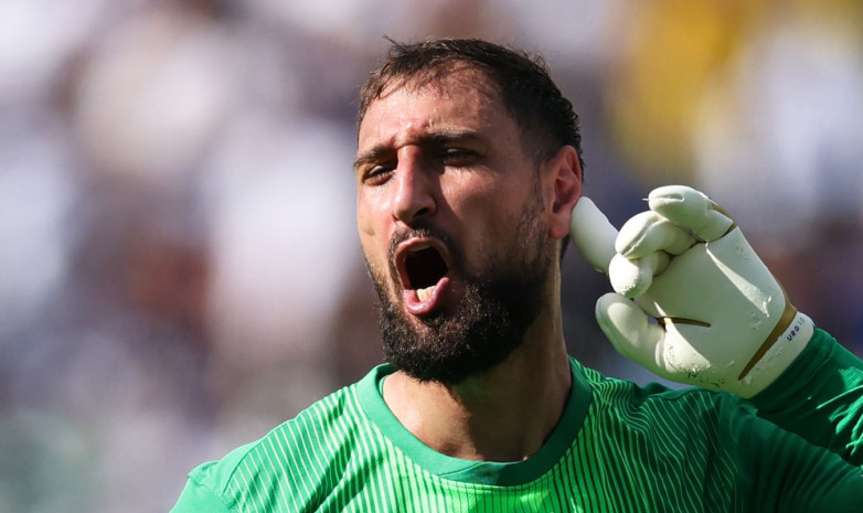 "Манчестер Сити" объявил о подписании Доннаруммы