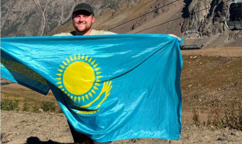 Фанат Уэльса проехал 12 стран ради матча с Казахстаном в Астане