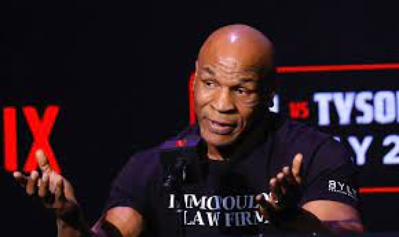 Майк Тайсон объявил о бое с Флойдом Мэйвезером