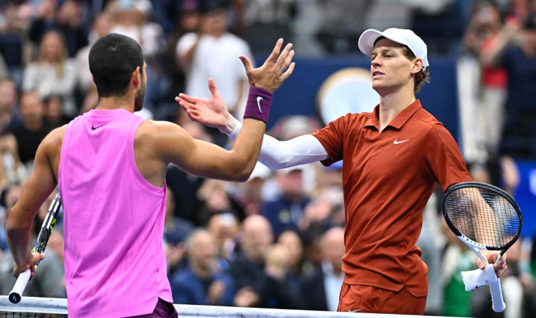 Разгромом завершился матч Синнер — Алькарас в финале US Open-2025