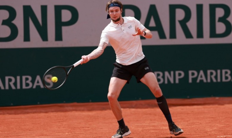 Казахстанский теннисист вошел в топ-20 мирового рейтинга