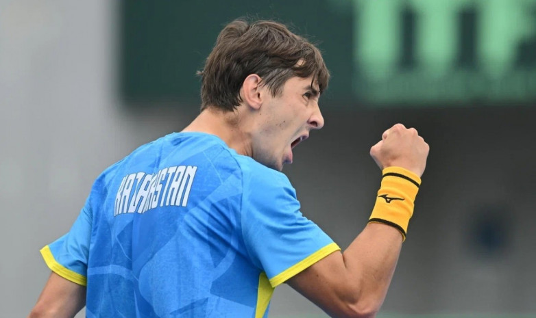 Казахстан с победы стартовал в матче Кубка Дэвиса