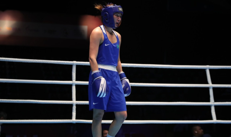 Казахстан получил первого финалиста на чемпионате мира по боксу