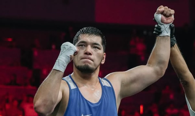 Казахстанский боксер сенсационно победил двукратного олимпийского чемпиона