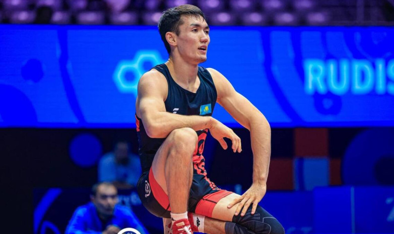 Казахстанский борец потерпел поражение в полуфинале ЧМ-2025