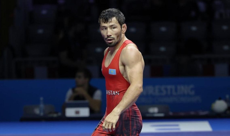 Камбэком завершилась схватка за "бронзу" Демеу Жадраева на ЧМ-2025 по борьбе