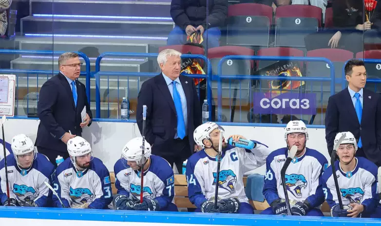 "Барыс" потерял важного игрока перед выездным матчем КХЛ