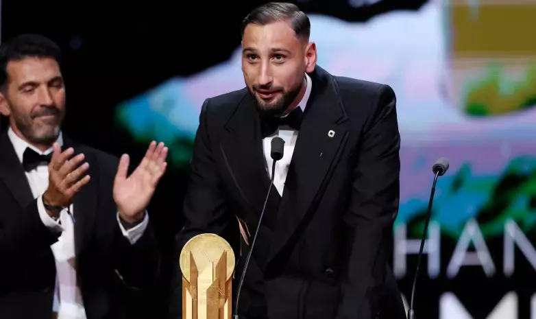 Доннарумма стал лучшим голкипером 2025 года